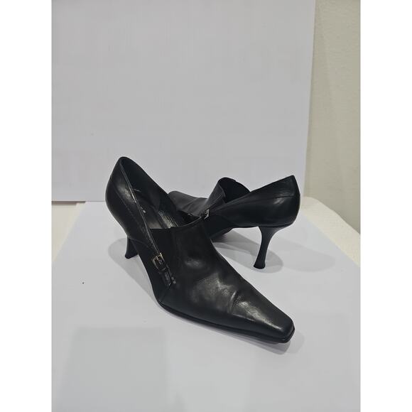 Stuart Weitzman Black Leather Heel Shoe Booties Sz. 9.5 /40 - Picture 3 of 10